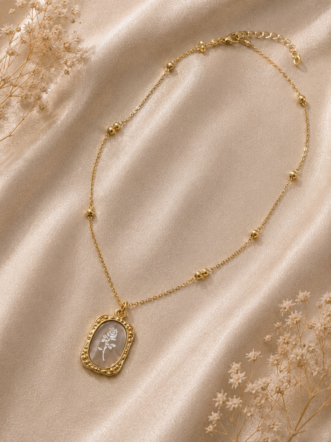 The Keepsake Pendant