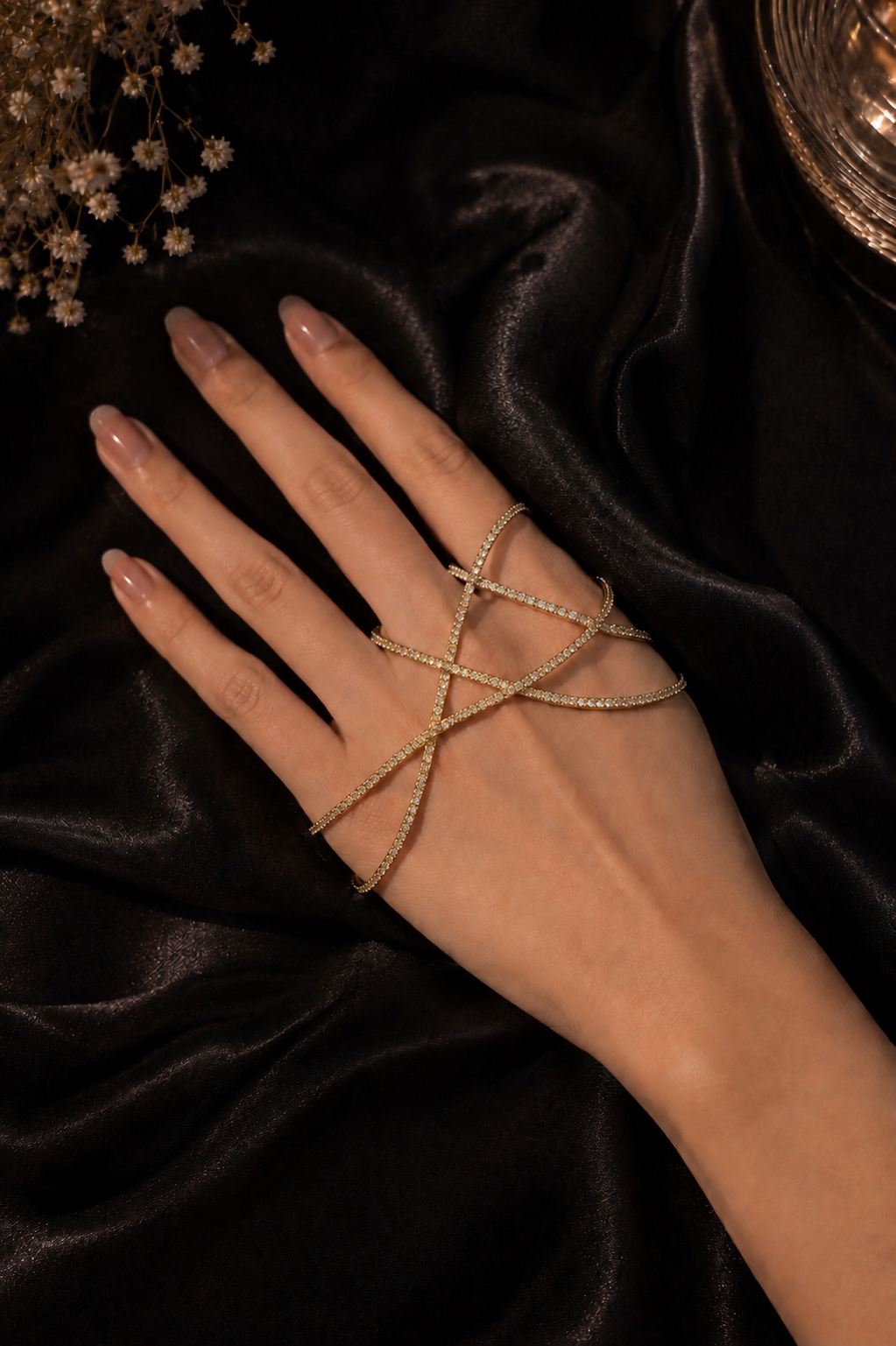 Aurora Hand Jewel